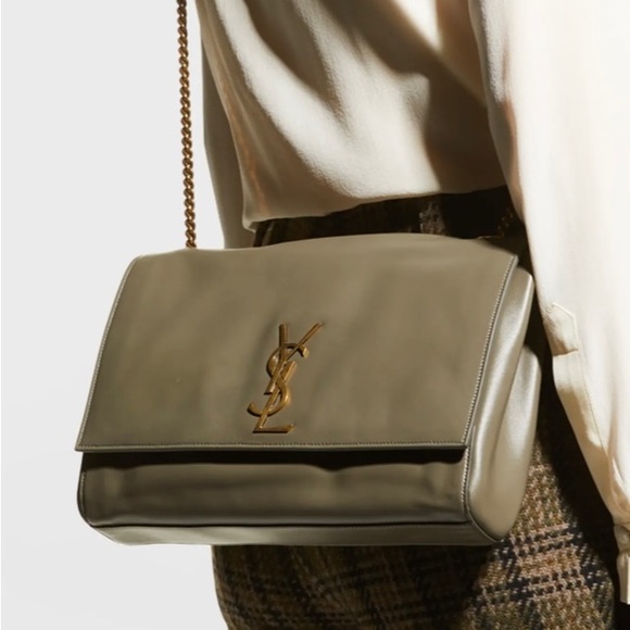 Kate Medium Reversible Chain Bag in Suede and Smooth Leather green leather suede - Picture 5 of 5